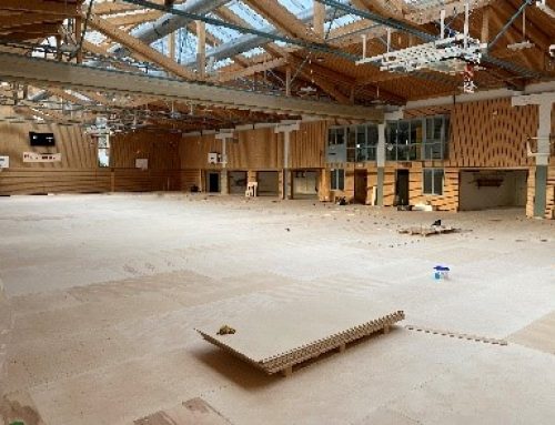 Neuer Boden in Schulturnhalle